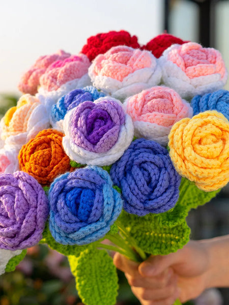 Rose Knitted Flower Creative Crochet Flowers Handwoven Flowers Bouquet Artificial Plant for Wedding Home Party Decor