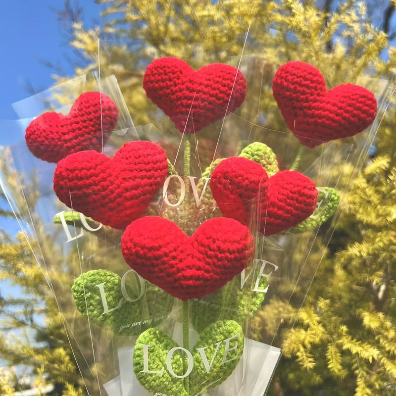 Handmade crochet heart-shaped bouquets are perfect as gifts for Valentine's Day and graduation ceremonies home decor